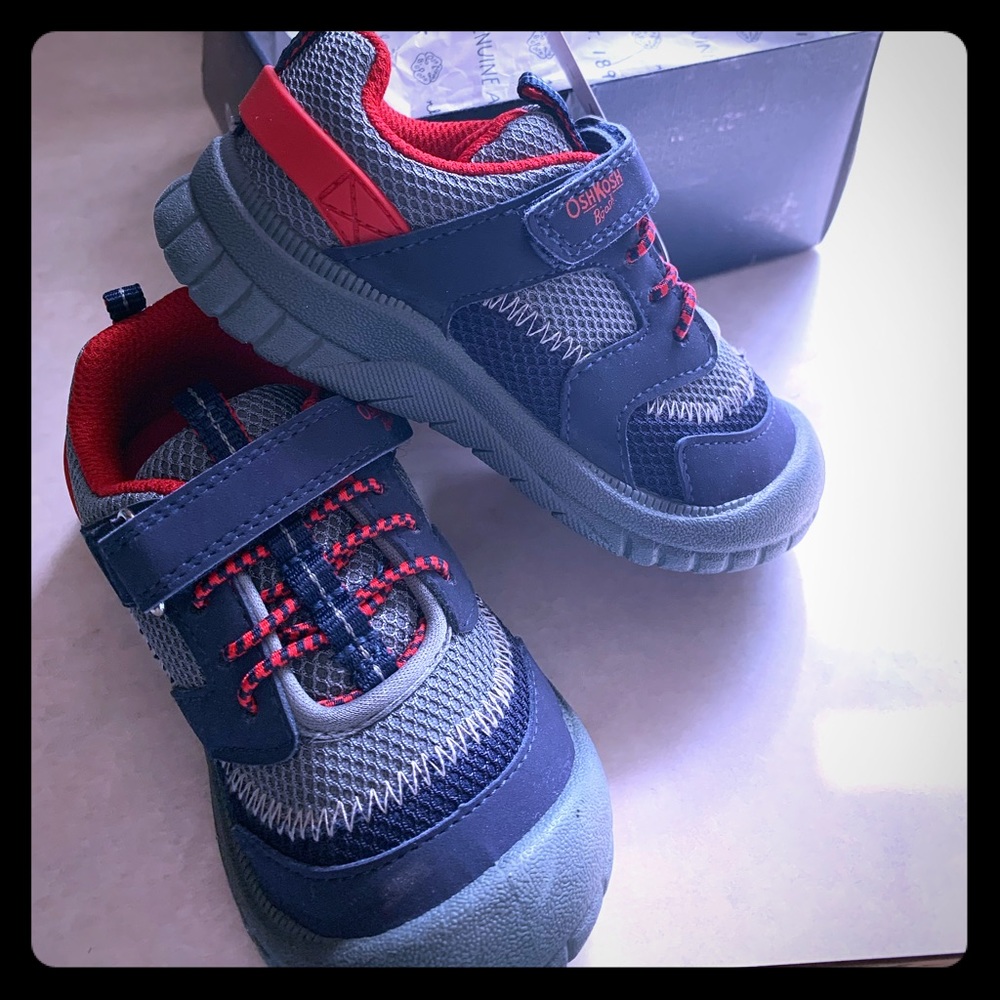 Oshkosh Bigosh Toddler Boy shoes! BRAND NEW!